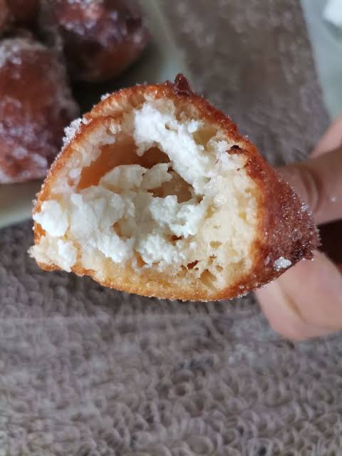 Frittelle au brocciu